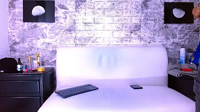 Harin Prize online show from March 14, 12:10 pm