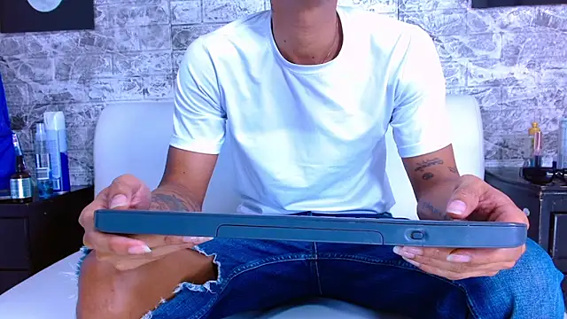 Harin Prize online show from April 15, 7:58 pm