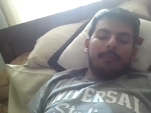 Mateotubbe online show from April 12, 9:31 pm