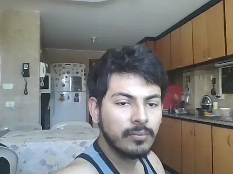 Snapshot of Mateotubbe chatting on May 27, 4:04 pm Mateotubbe online show from May 27, 4:04 pm