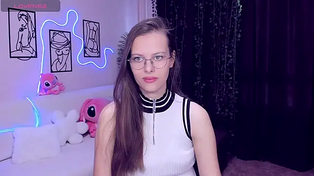 Snapshot of AyumiBlossom chatting on February 3, 9:58 am AyumiBlossom online show from February 3, 9:58 am