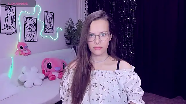 Snapshot of AyumiBlossom chatting on February 7, 11:25 am AyumiBlossom online show from February 7, 11:25 am