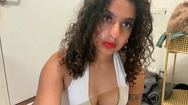 Snapshot of fayfay21@xh chatting on July 8, 9:41 pm fayfay21xh online show from July 8, 9:41 pm