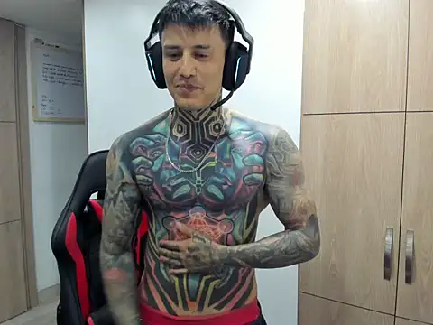 Chrissblack online show from March 25, 3:56 am