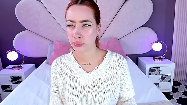 Snapshot of LolaGray__ chatting on March 5, 6:59 pm LolaGray online show from March 5, 6:59 pm