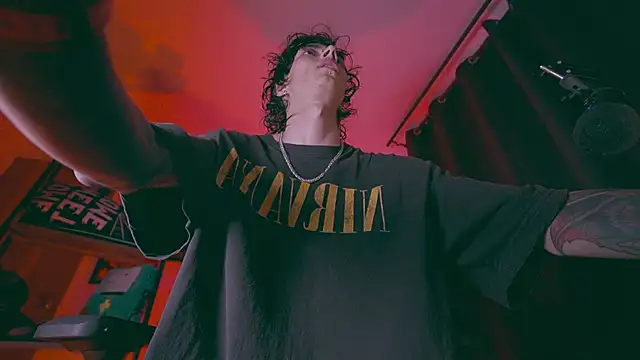 Olliver   y online show from April 9, 1:16 am