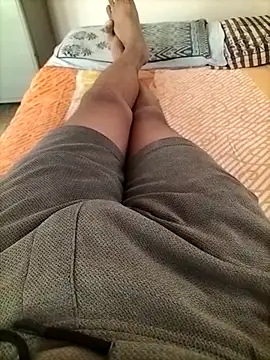 Snapshot of sexy_shub chatting on February 9, 5:22 am sexy shub online show from February 9, 5:22 am