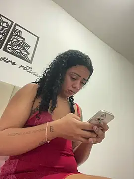 Snapshot of Cachinhossfd chatting on April 2, 2:42 am Cachinhossfd online show from April 2, 2:42 am