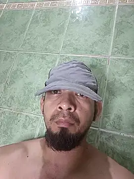 paladito01 online show from March 17, 5:22 am