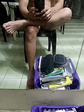 paladito01 online show from April 16, 6:36 am