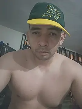 paladito01 online show from May 16, 4:42 am