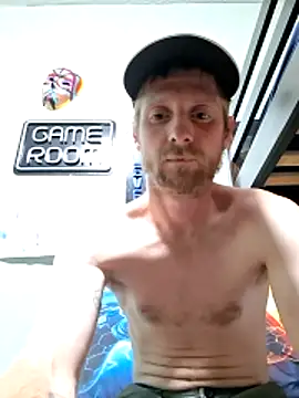 Snapshot of Minutemaid24 chatting on June 21, 2:19 pm Minutemaid24 online show from June 21, 2:19 pm