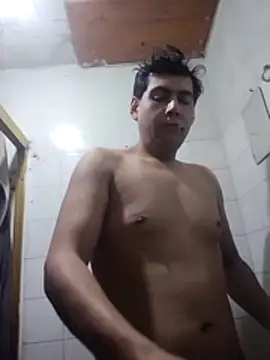 Snapshot of carlatransyjessi chatting on March 5, 2:07 am carlatransyjessi online show from March 5, 2:07 am