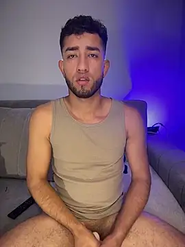 liam bronw online show from February 11, 5:01 am