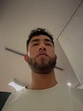 liam bronw online show from April 14, 6:58 pm