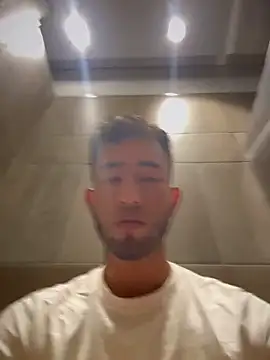 Snapshot of liam_bronw chatting on June 11, 6:06 pm liam bronw online show from June 11, 6:06 pm