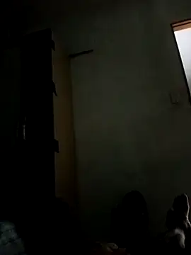 leozinho23cm23 online show from April 25, 6:49 am