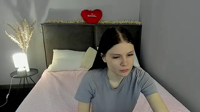 SkinyJoys online show from February 25, 2:21 am