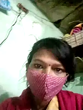 Snapshot of Miss__soniya106 chatting on February 2, 3:27 am Miss soniya106 online show from February 2, 3:27 am