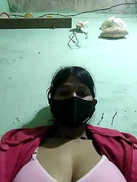 Snapshot of Miss__soniya106 chatting on February 18, 5:31 pm Miss soniya106 online show from February 18, 5:31 pm