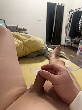 Snapshot of GaryWong02 chatting on January 10, 4:09 pm GaryWong02 online show from January 10, 4:09 pm