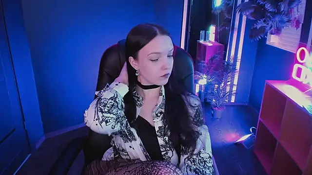 Emily tender online show from February 7, 10:41 am