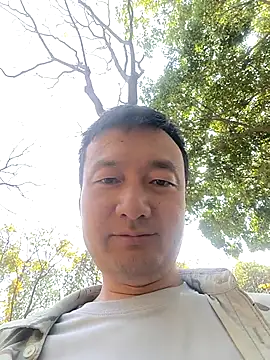 Snapshot of lvjinshun147 chatting on February 6, 5:01 am lvjinshun147 online show from February 6, 5:01 am