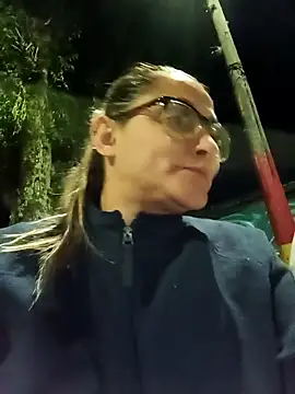 natalliecoopers online show from March 25, 2:28 am