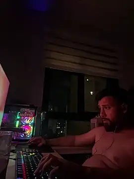 NinoEstouranel online show from January 12, 5:01 am