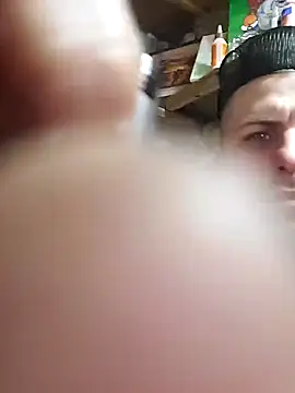 Snapshot of dccdc97 chatting on January 16, 9:41 pm dccdc97 online show from January 16, 9:41 pm