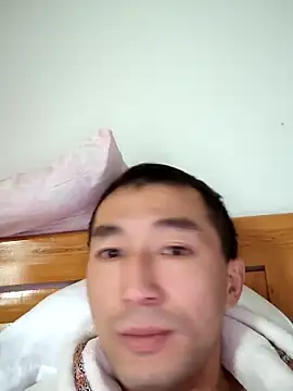 Snapshot of z3JAcoywxCf7 chatting on February 2, 1:37 am z3JAcoywxCf7 online show from February 2, 1:37 am