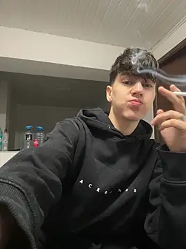 ravenryx online show from February 19, 3:52 pm