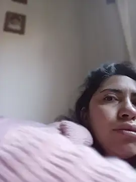 darkgodessone online show from April 27, 11:30 am