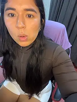 Minico25 online show from April 8, 2:00 am