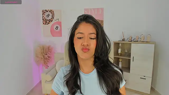 Sussan Monroe online show from April 22, 8:21 pm