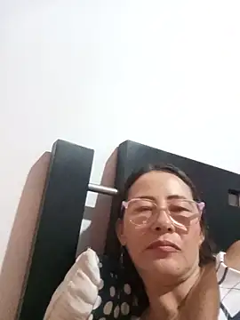 Snapshot of Salome_69 chatting on May 31, 2:31 am Salome 69 online show from May 31, 2:31 am