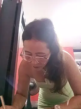 Snapshot of Salome_69 chatting on June 24, 2:27 pm Salome 69 online show from June 24, 2:27 pm