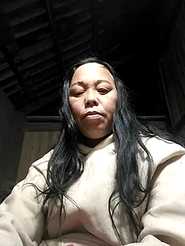 Snapshot of mir660 chatting on January 5, 9:40 pm mir660 online show from January 5, 9:40 pm