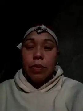 Snapshot of mir660 chatting on January 6, 11:36 am mir660 online show from January 6, 11:36 am