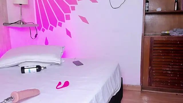 miiaa m1 online show from April 17, 7:06 pm