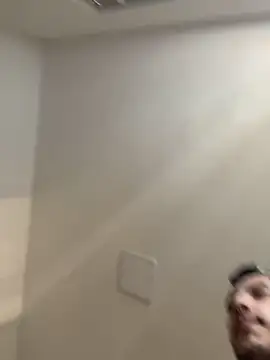 Snapshot of vinihfeh chatting on February 1, 11:20 am vinihfeh online show from February 1, 11:20 am