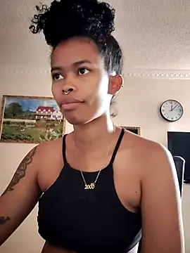 shenna brunette online show from February 16, 4:03 pm