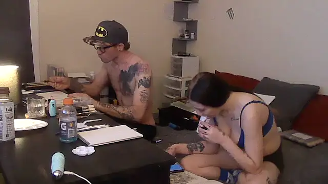 Bhaddbabbiexoxh online show from February 13, 10:39 pm