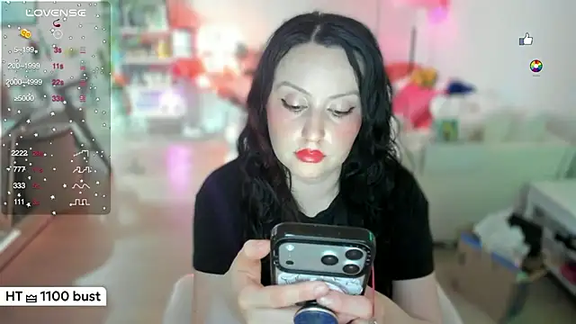 Snapshot of Vesagal chatting on May 15, 11:34 pm Vesagal online show from May 15, 11:34 pm