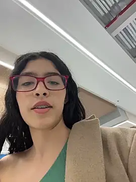 dani bela online show from March 17, 12:37 am