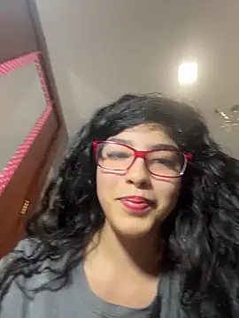 Snapshot of dani_bela chatting on June 5, 9:20 pm dani bela online show from June 5, 9:20 pm