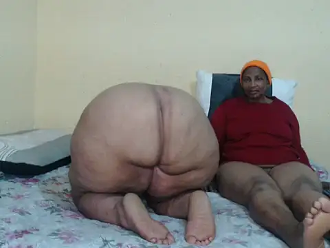 Snapshot of dalukuthula5832 chatting on June 27, 5:12 am dalukuthula5832 online show from June 27, 5:12 am
