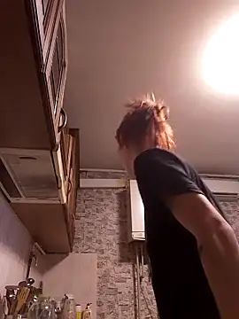 Lily Viola online show from March 21, 7:13 am