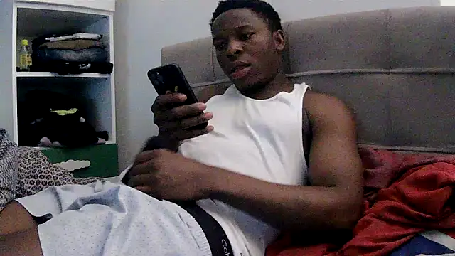 Bigchocco online show from April 18, 12:20 pm