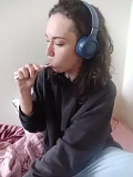 Dirty Pink online show from February 6, 10:07 am